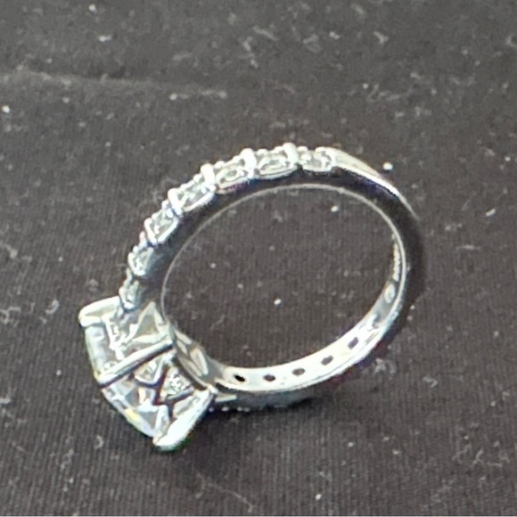 GET ENGAGED Classy Sterling Silver Square Cut CZ Ring w/Sm Round Stones SZ 6 - Picture 4 of 12